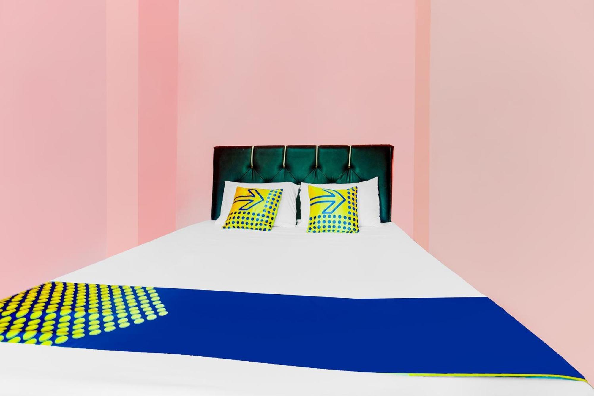 Oyo Life 92046 Garuda Residence パレンバン エクステリア 写真
