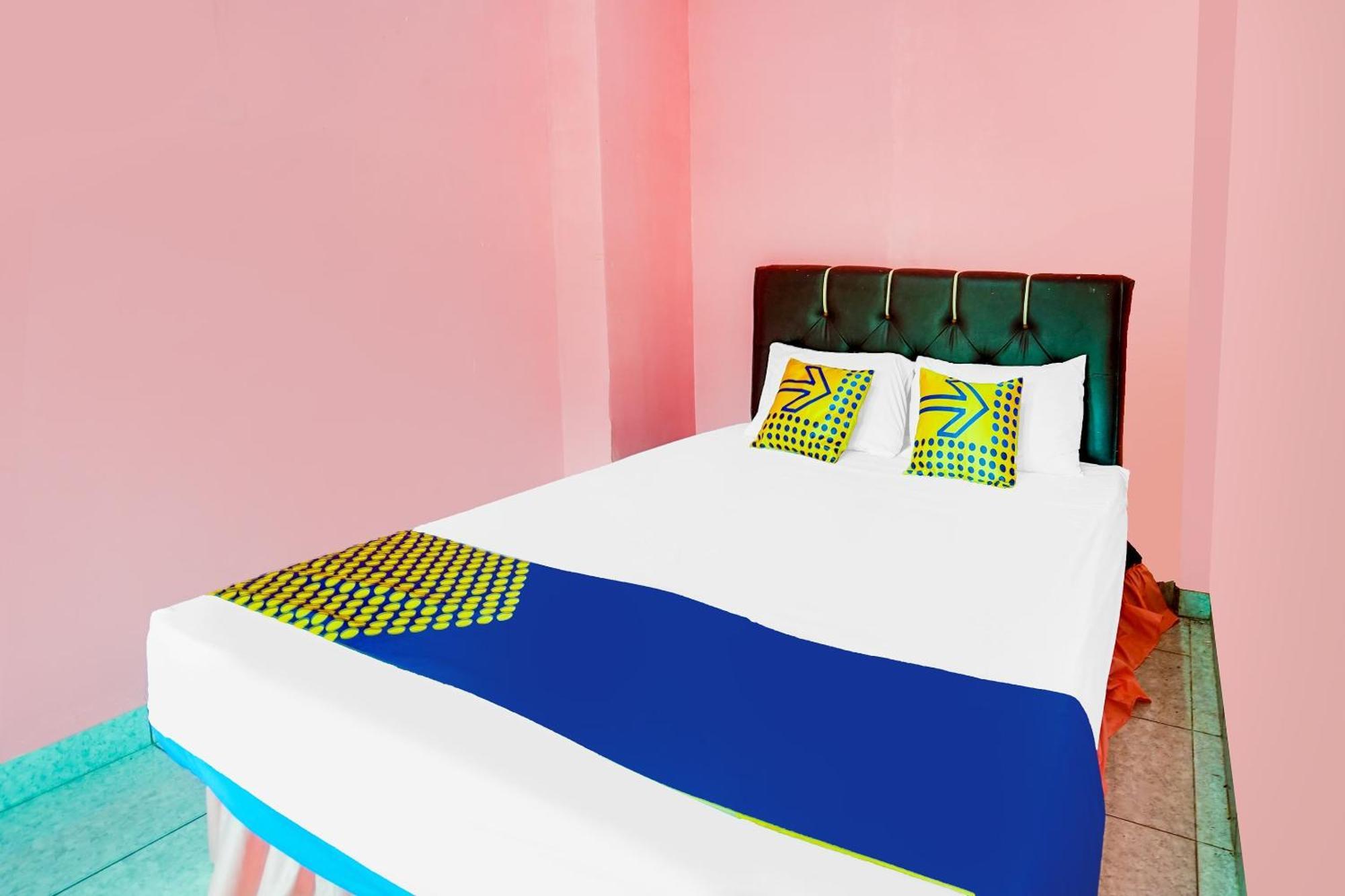 Oyo Life 92046 Garuda Residence パレンバン エクステリア 写真