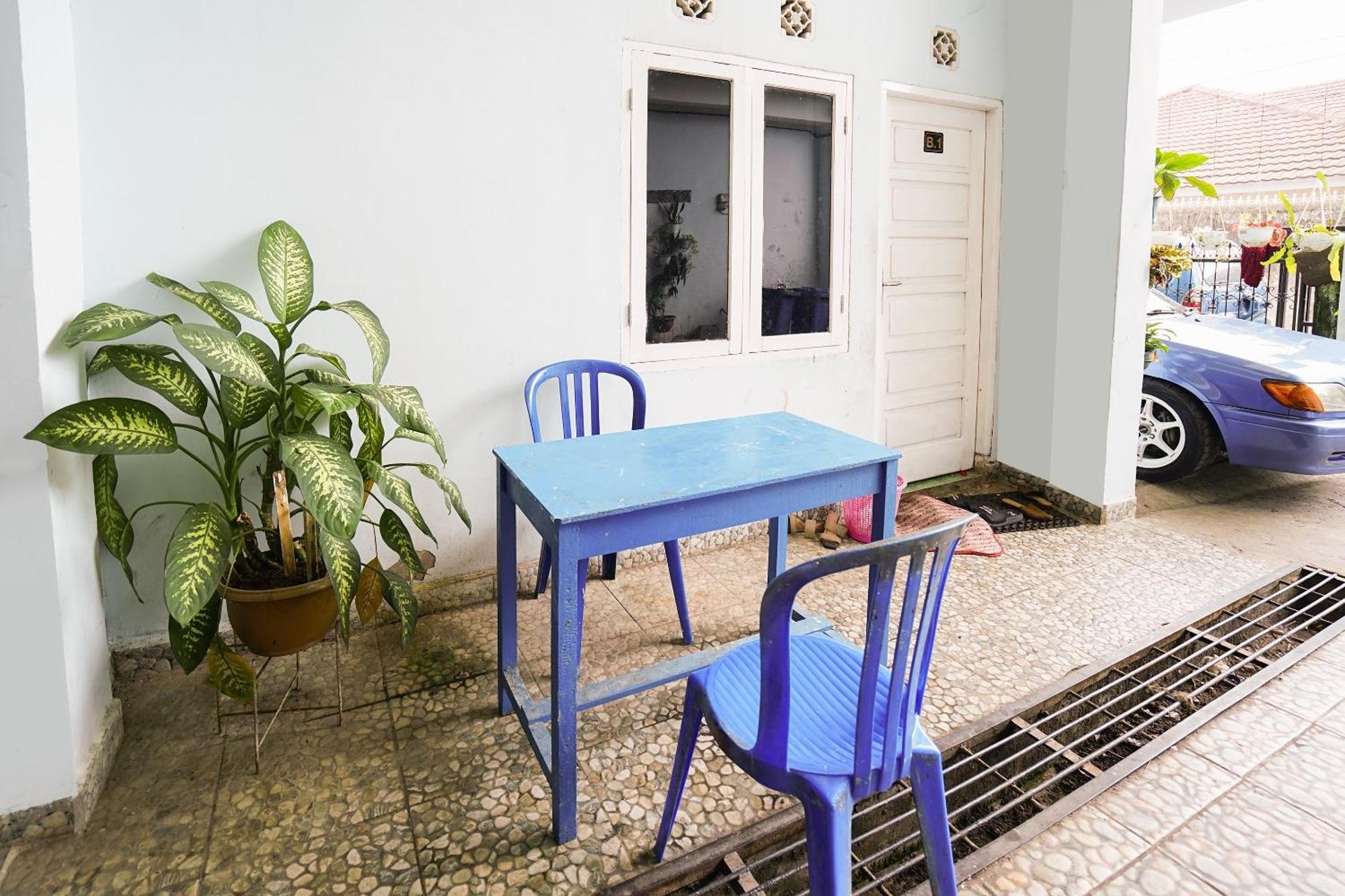 Oyo Life 92046 Garuda Residence パレンバン エクステリア 写真